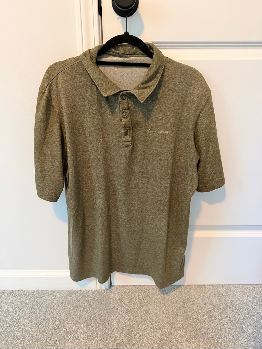 Columbia Olive Green Polo - Men’s L